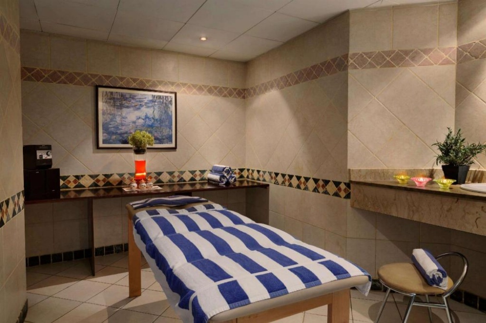 Ramada Continental Jeddah Image 11