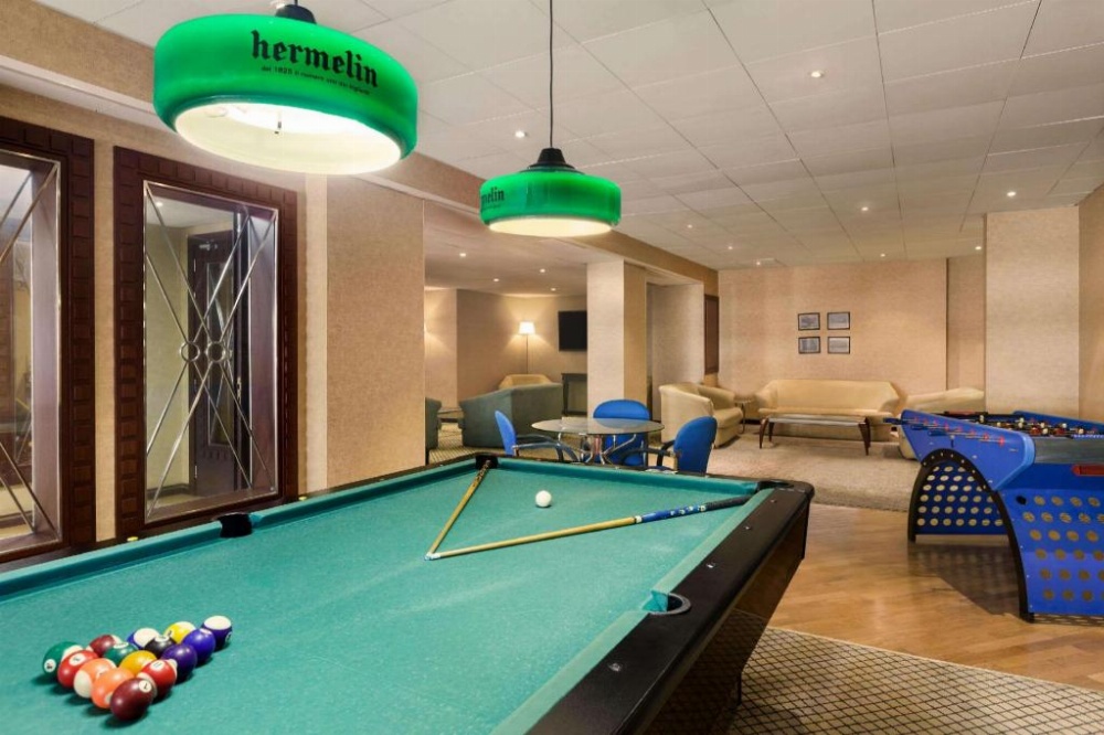 Ramada Continental Jeddah Image 15