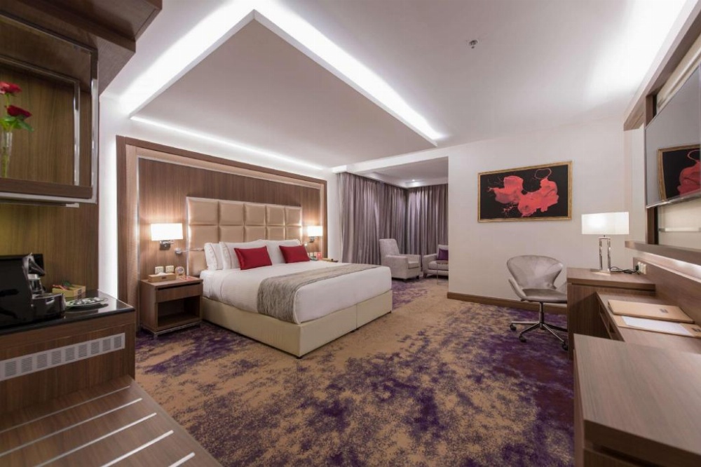 Ramada Continental Jeddah Image 18