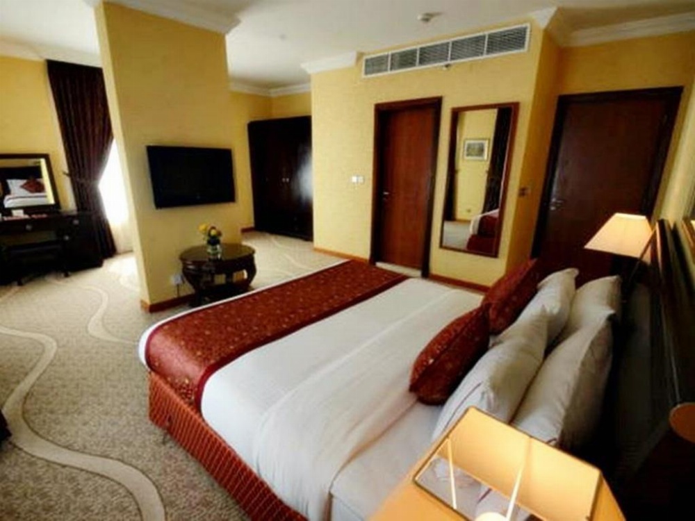 Ramada Continental Jeddah Image 42